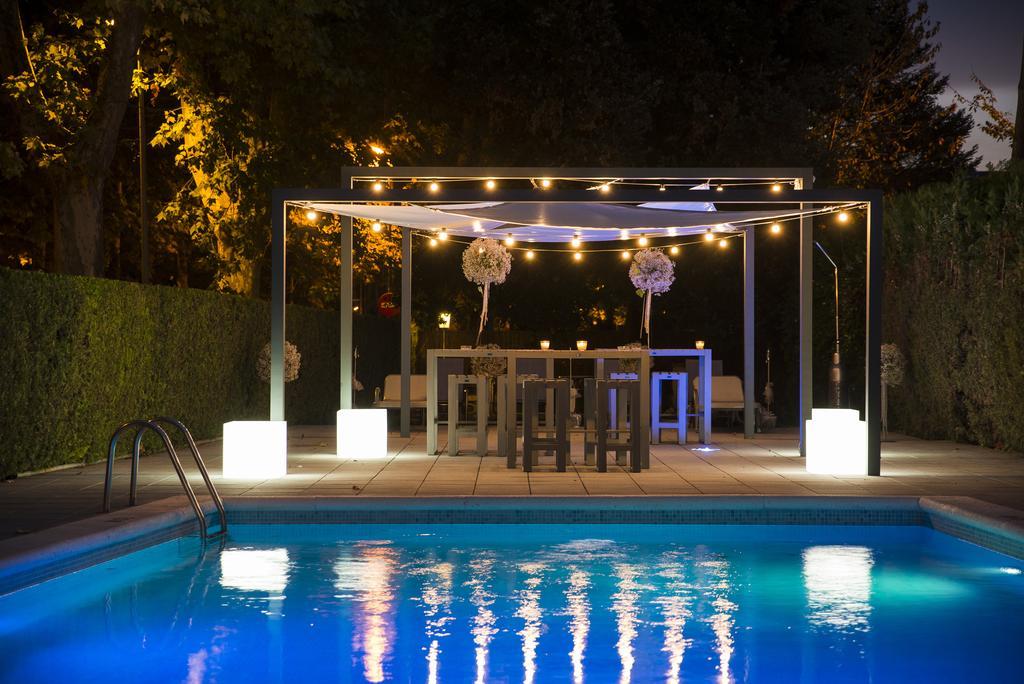 Hotel L'Ast Μπανιόλες Εξωτερικό φωτογραφία