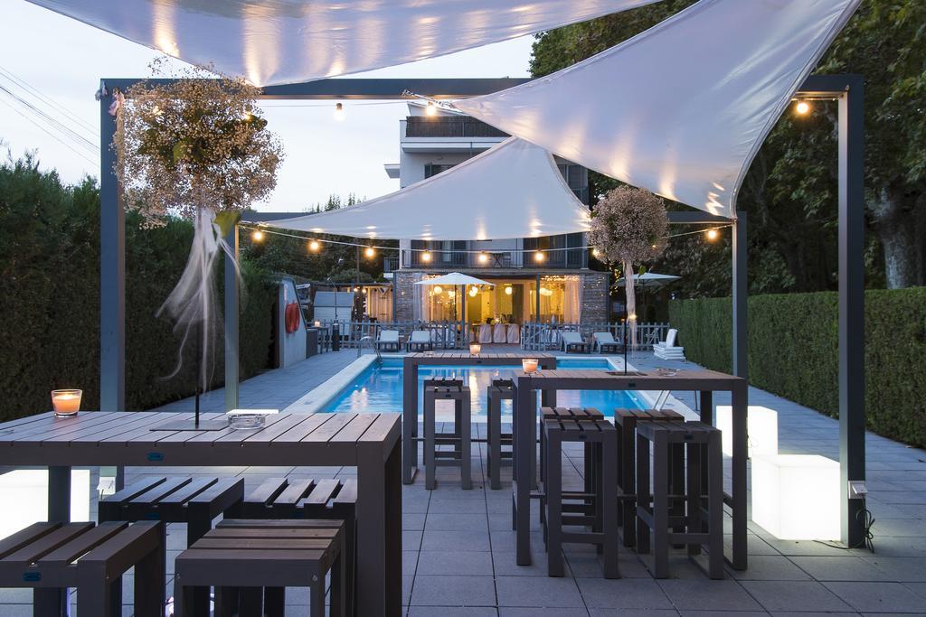 Hotel L'Ast Μπανιόλες Εξωτερικό φωτογραφία